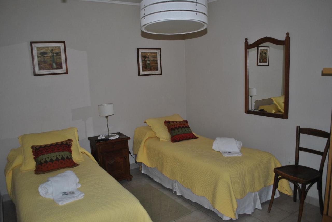 Hosteria La Casa De Ketty Puerto San Julian Extérieur photo
