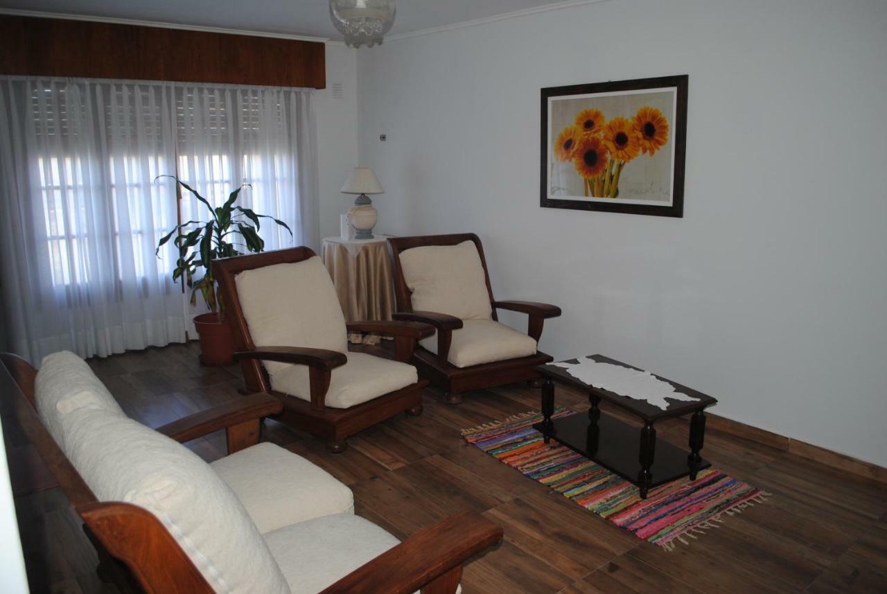 Hosteria La Casa De Ketty Puerto San Julian Extérieur photo